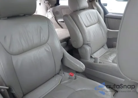 2007 Toyota Sienna Xle Limited z USA, uszkodzony, nr VIN 5TDBK22CX7S002657